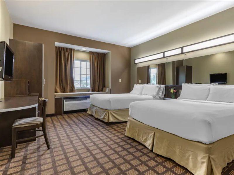Microtel Inn & Suites Dillsboro/Sylva Kültér fotó