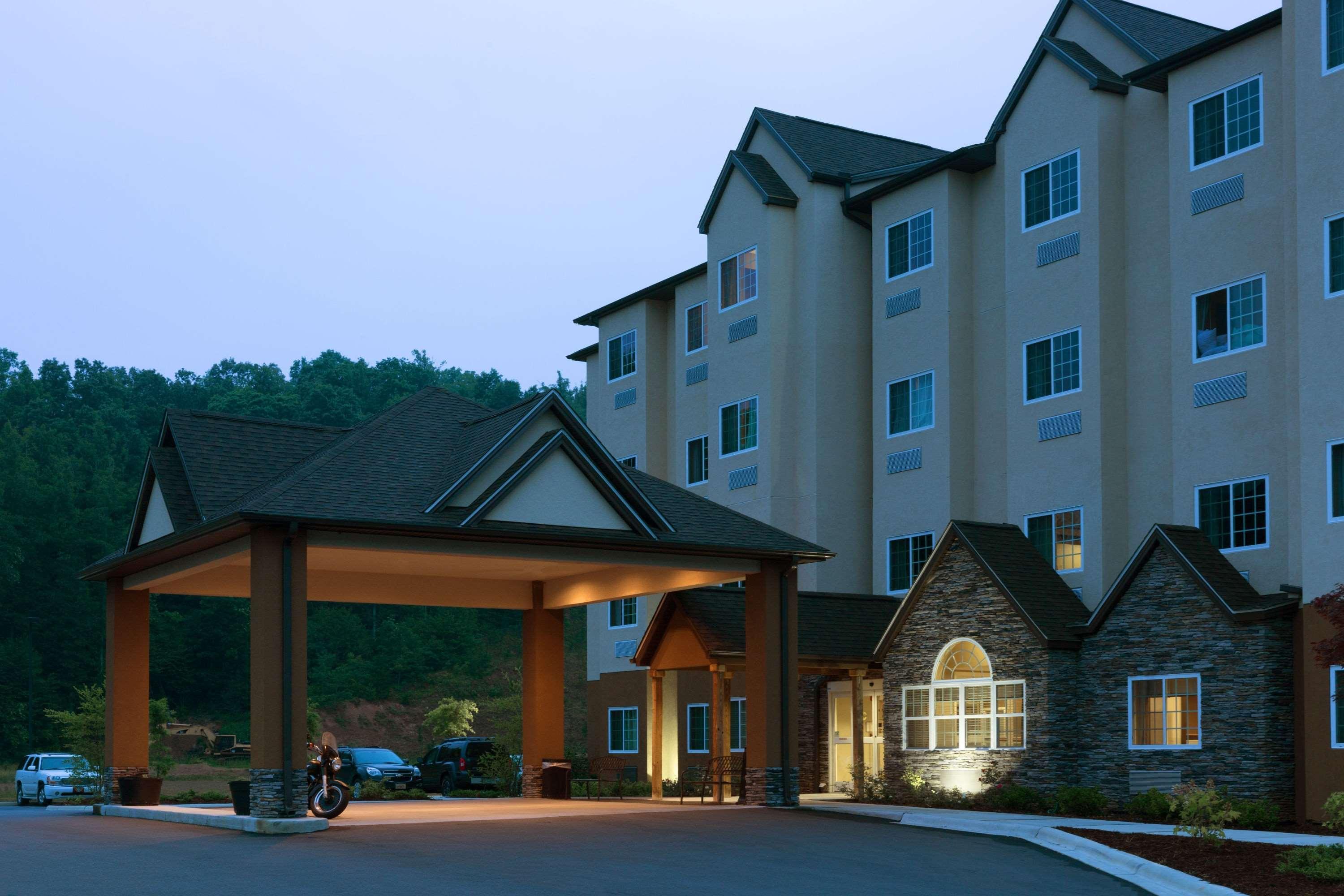 Microtel Inn & Suites Dillsboro/Sylva Kültér fotó