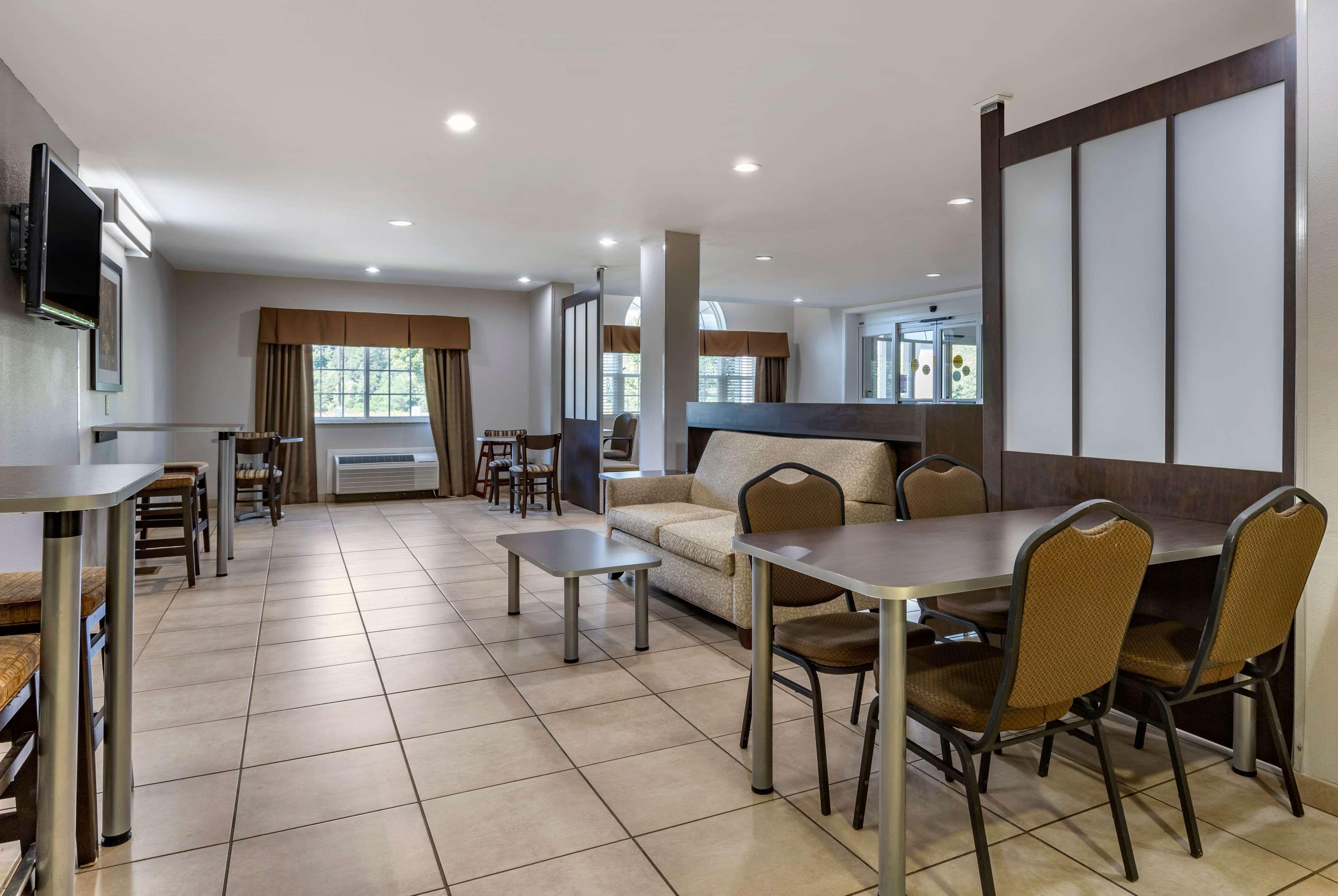 Microtel Inn & Suites Dillsboro/Sylva Kültér fotó
