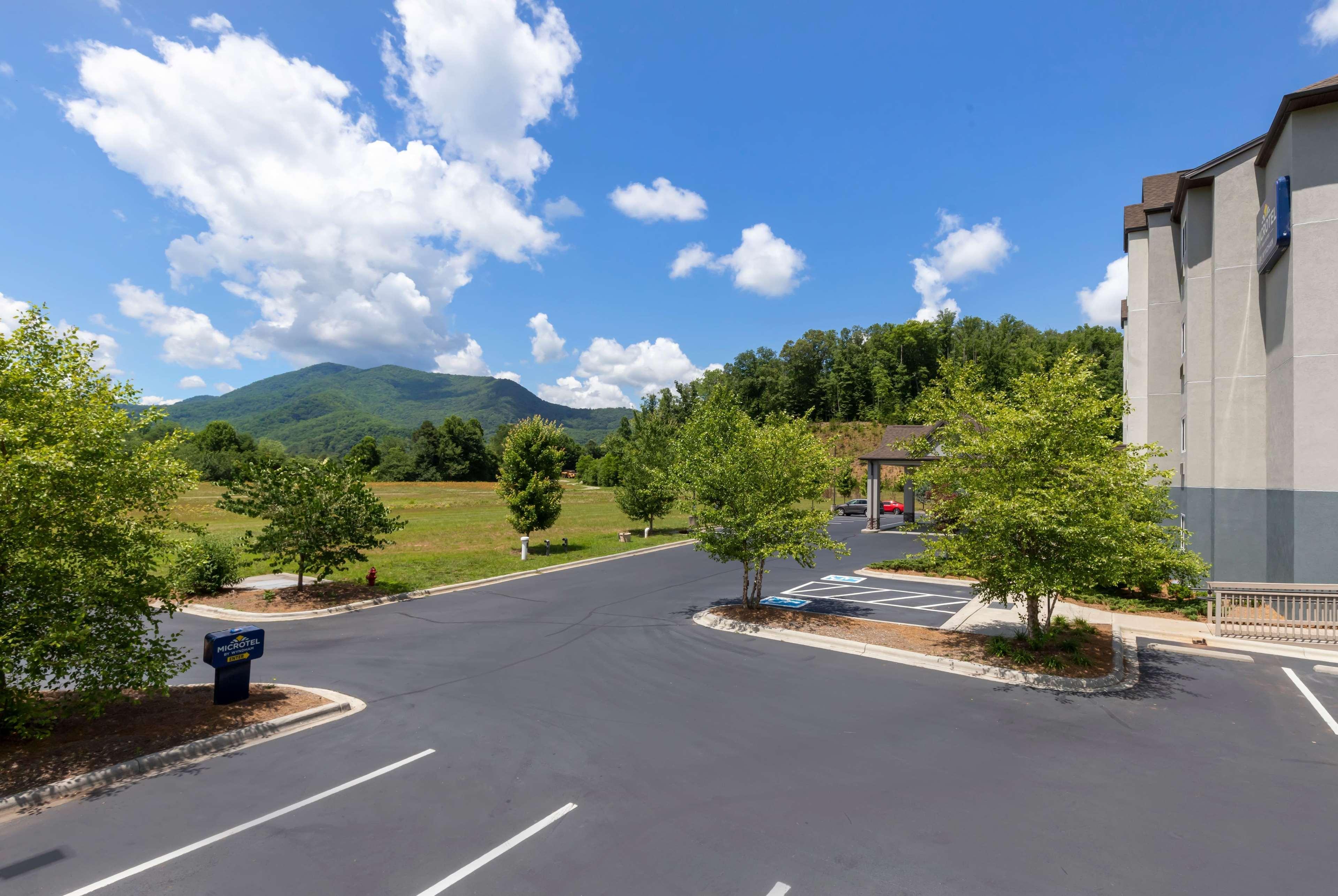 Microtel Inn & Suites Dillsboro/Sylva Kültér fotó