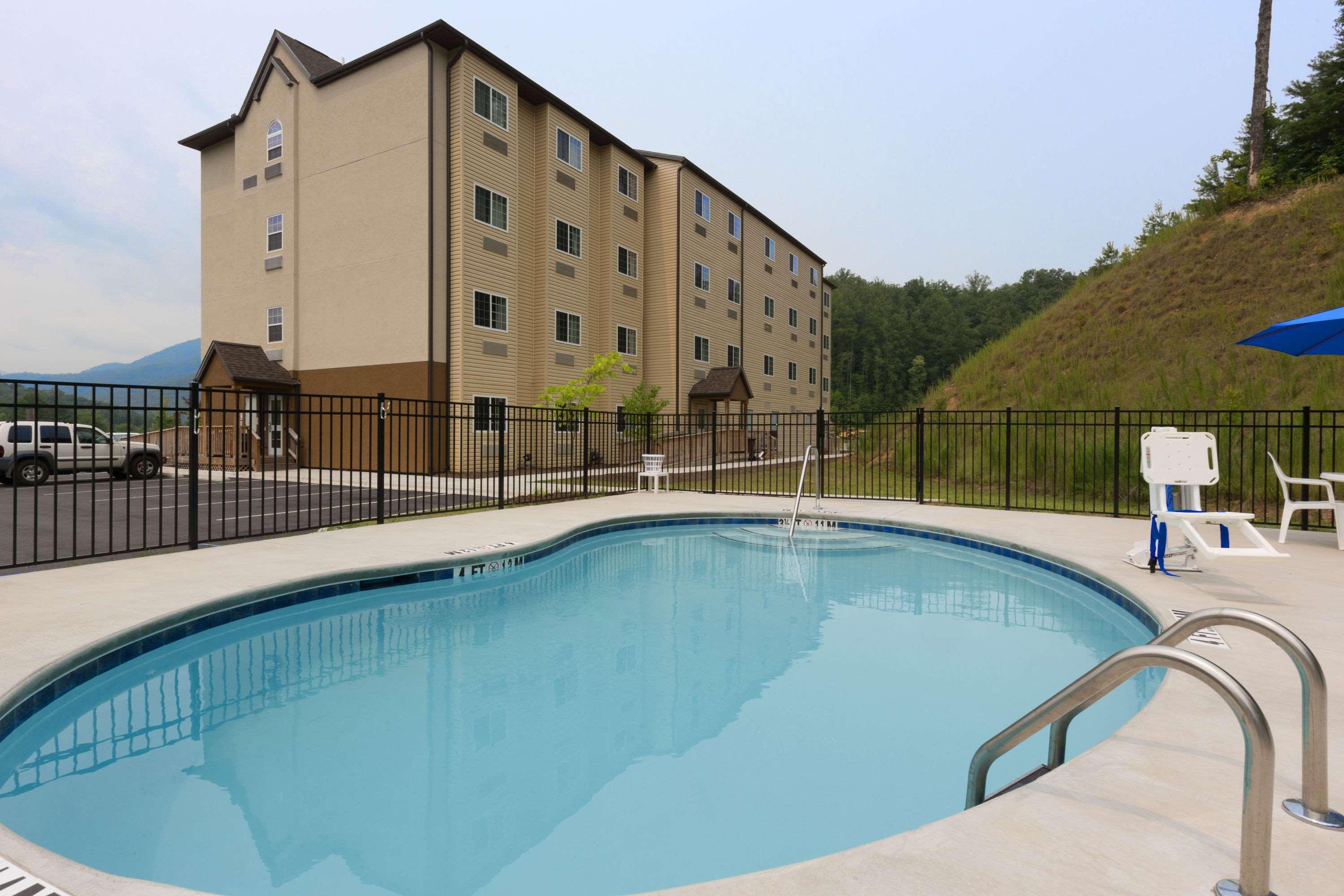 Microtel Inn & Suites Dillsboro/Sylva Kültér fotó