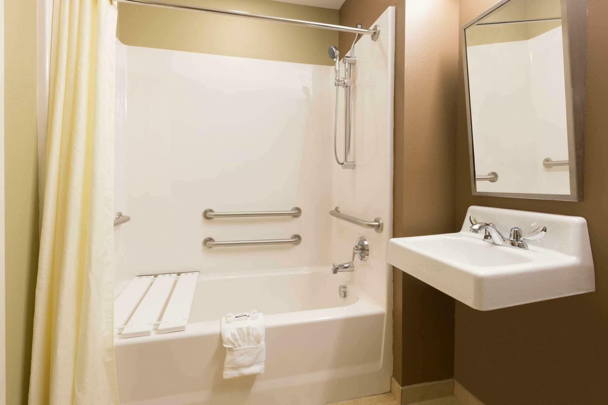 Microtel Inn & Suites Dillsboro/Sylva Kültér fotó